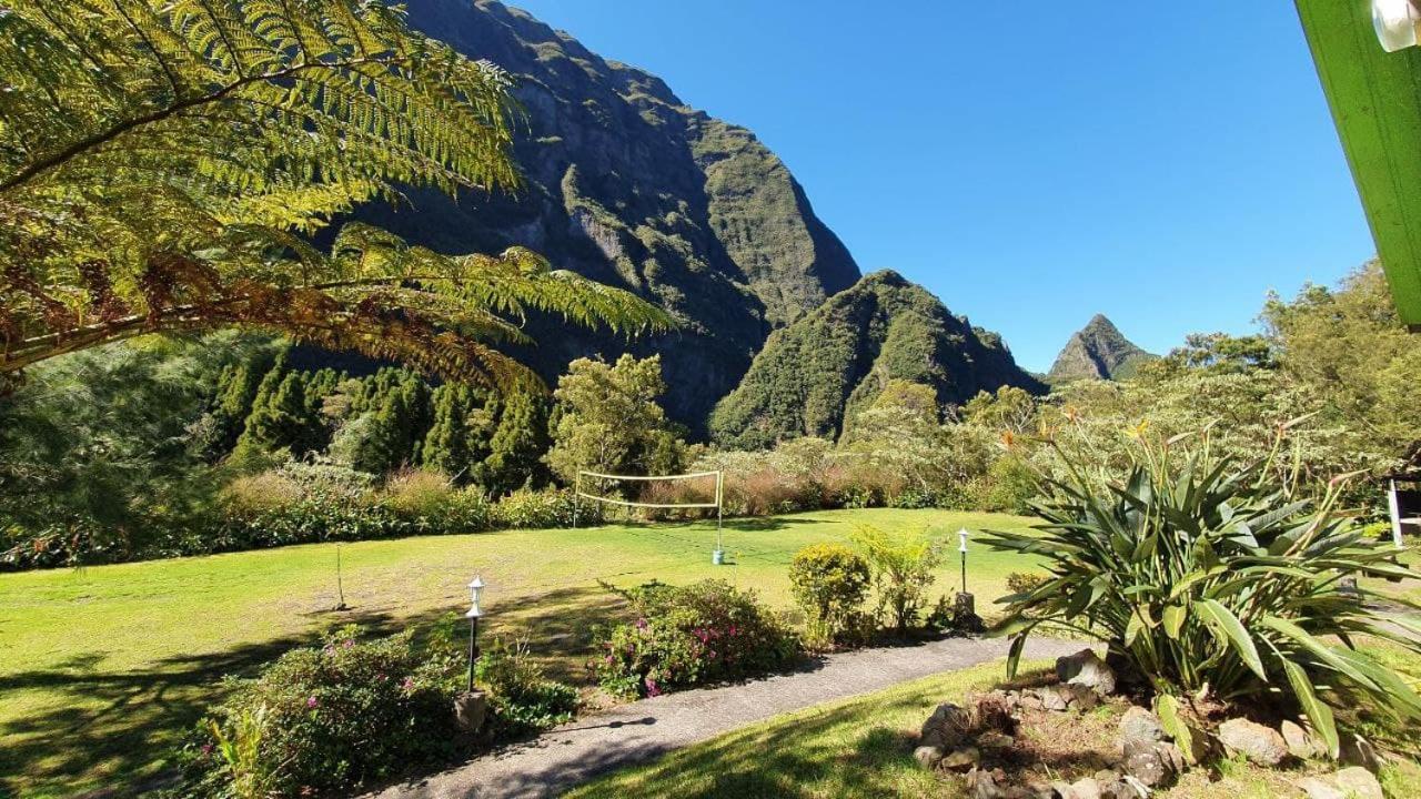 Olatika - Gite Des Cascades Cilaos Eksteriør billede